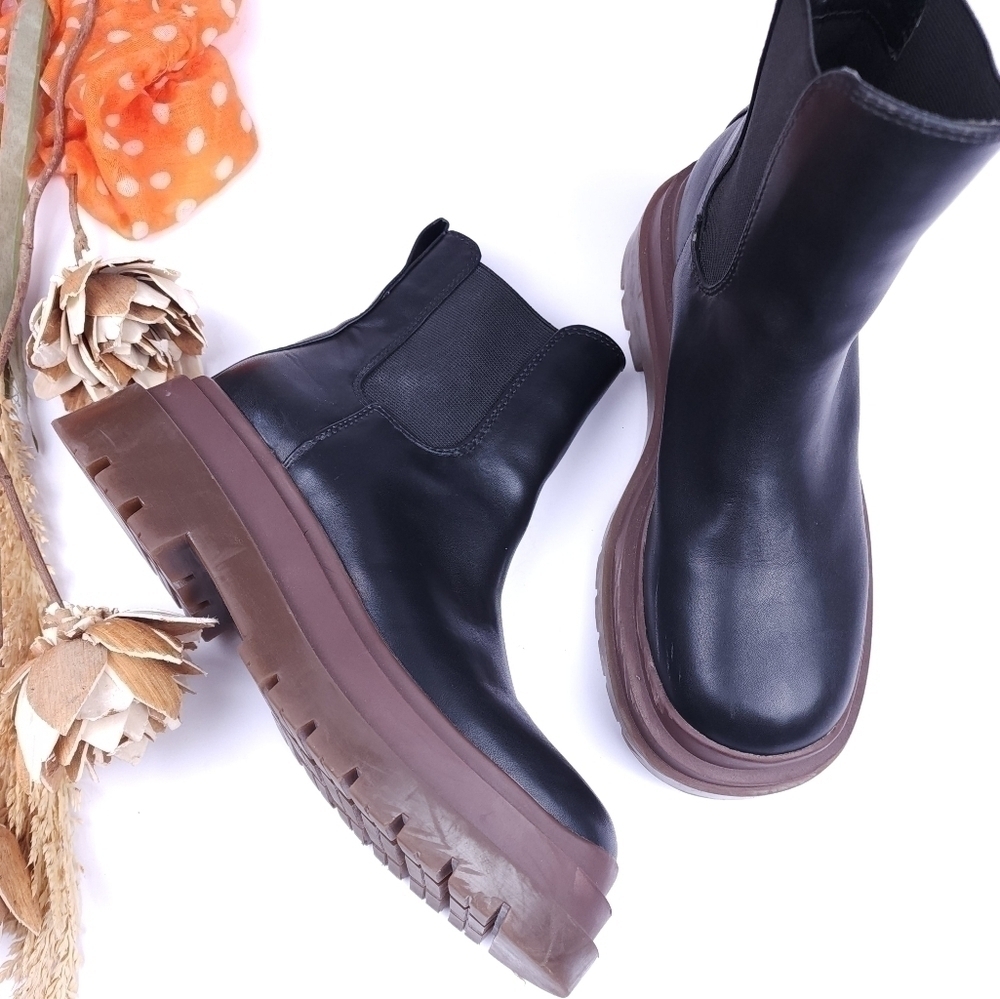Urban Outfitters Black Women's Boots Sz 8m - Picture 9 of 12